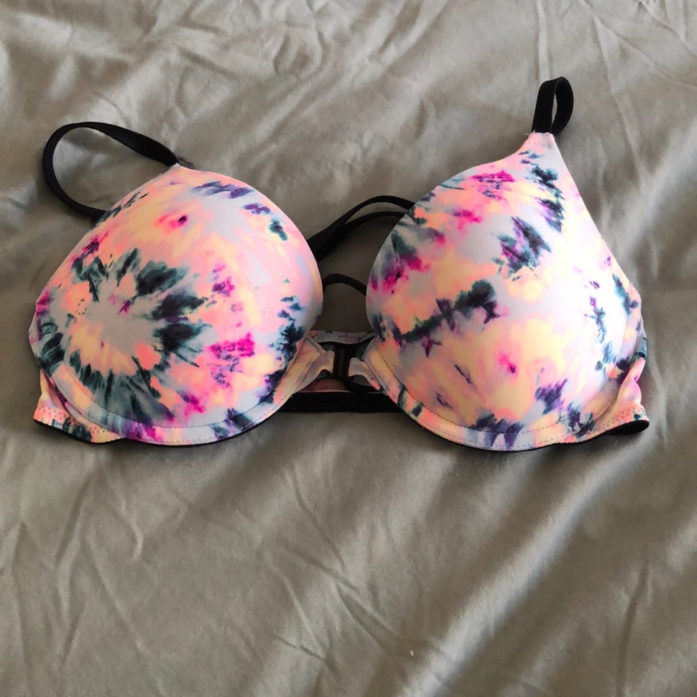 Tie dye racer back VS push up bra